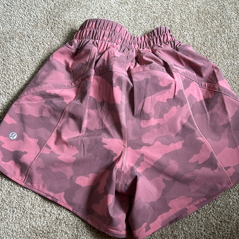 lululemon shorts pink camo